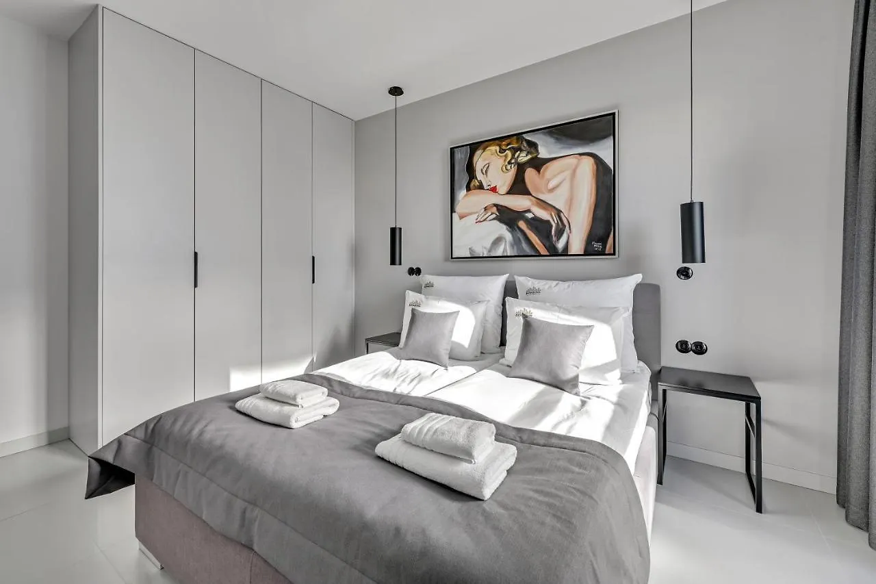 Nowa Motlawa Spa, Pool, Gym & Parking By Downtown Apartments Gdansk Poland