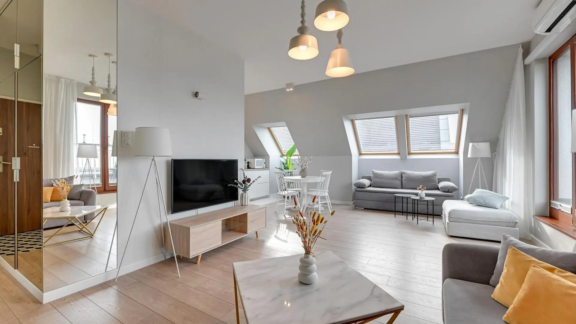 Nowa Motlawa Spa, Pool, Gym & Parking By Downtown Apartments Gdansk