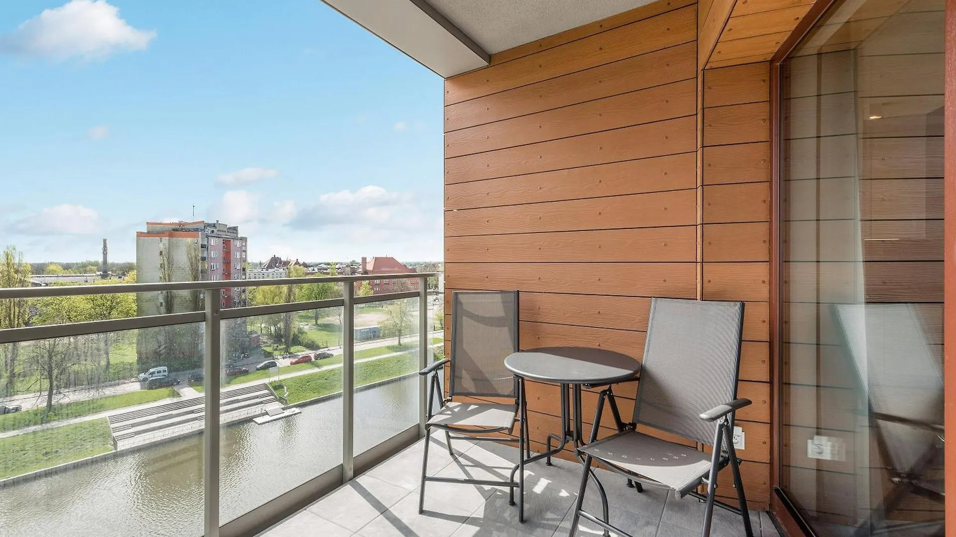 Nowa Motlawa Spa, Pool, Gym & Parking By Downtown Apartments Danzig
